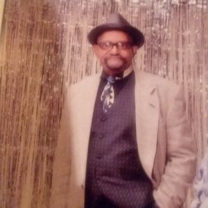 Meet your Posher, Hakim